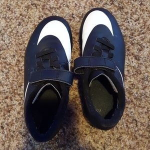 Boys Nike soccer cleats preschool size 12